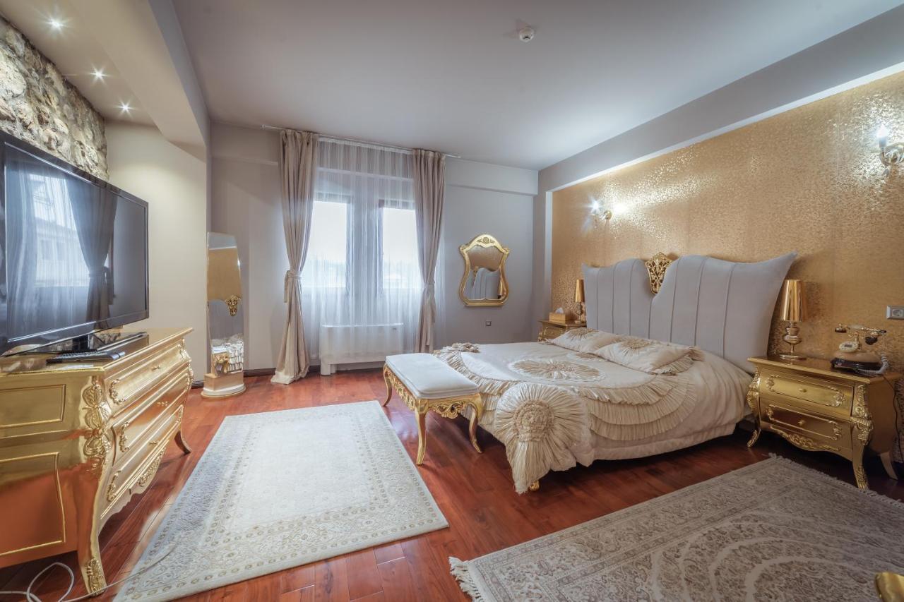 סקופיה Bushi Resort & Spa מראה חיצוני תמונה A bedroom